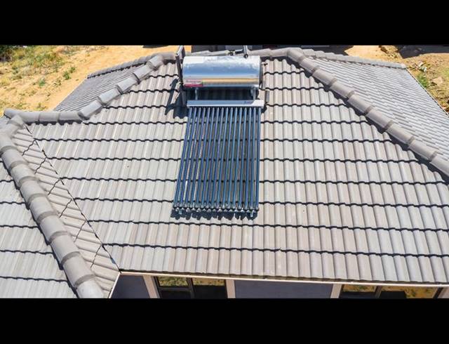 2 BEDROOM HOUSE FOR SALE IN CRYSTAL PARK